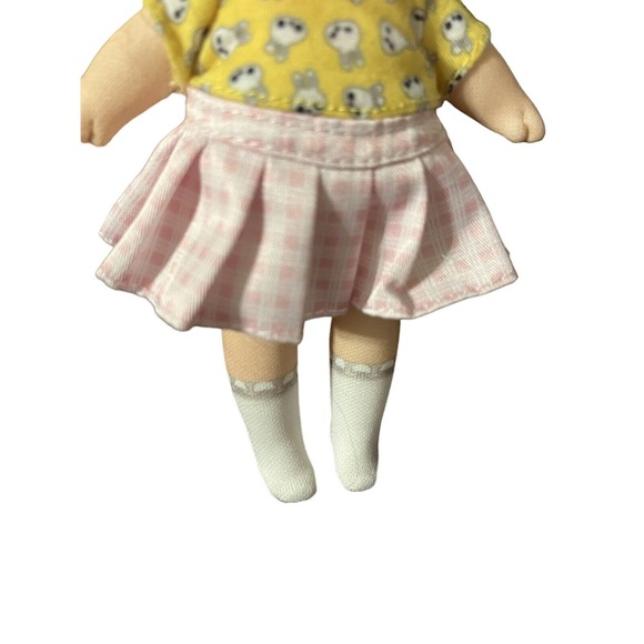 Na! Na! Na! Surprise Doll 9" Aubrey Heart Bunny Series 1 MGA Entertainment - Picture 8 of 8